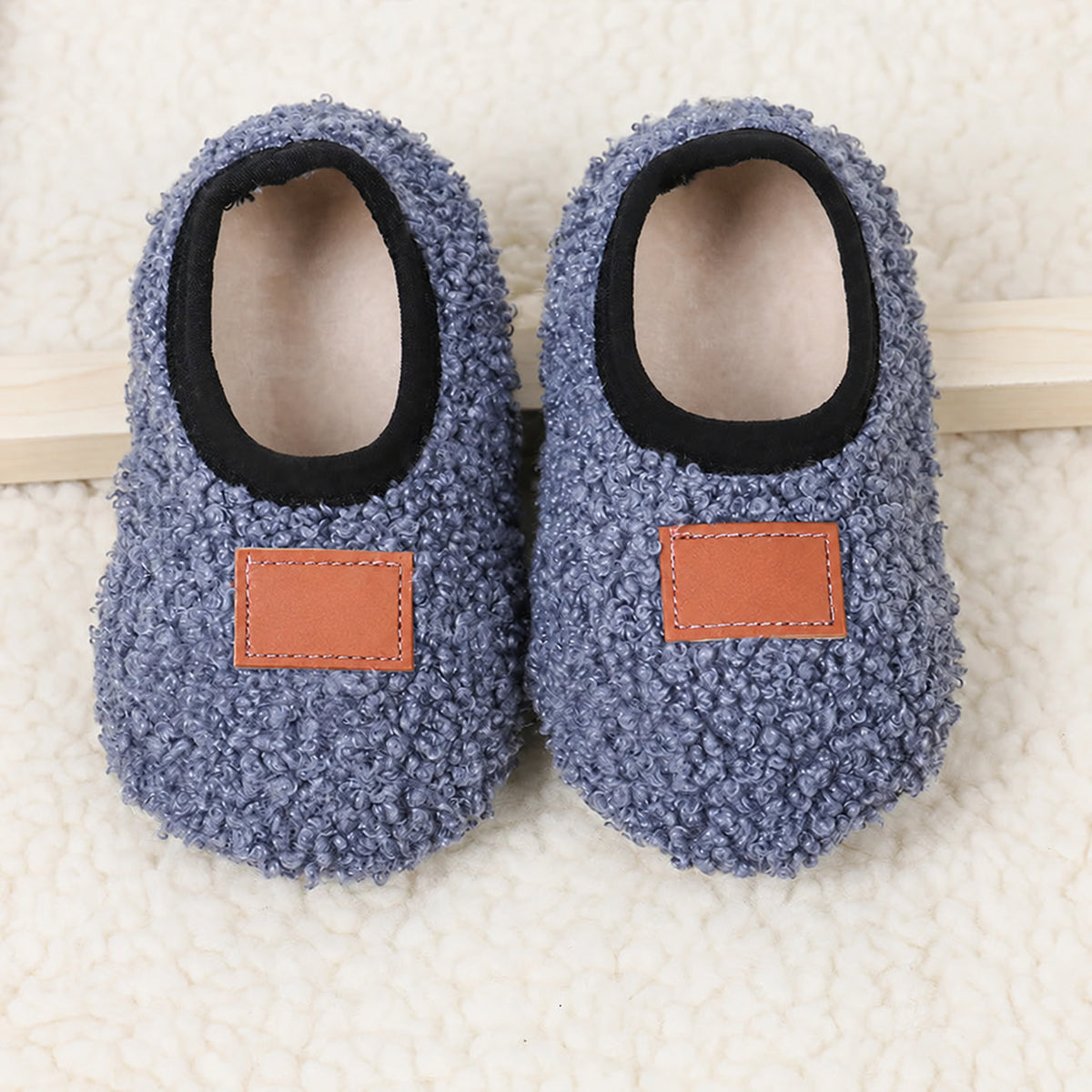 Lumiwee Burrow Non-Slip Toddler Slipper Socks, Blue option