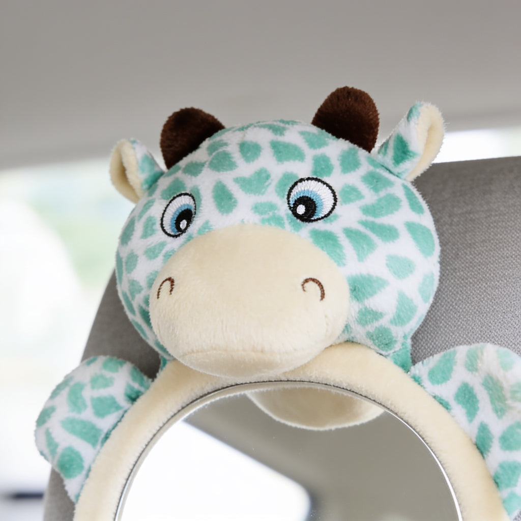 Lumiwee Glance back seat baby car mirror: close-up of the plush giraffe face and round mirror
