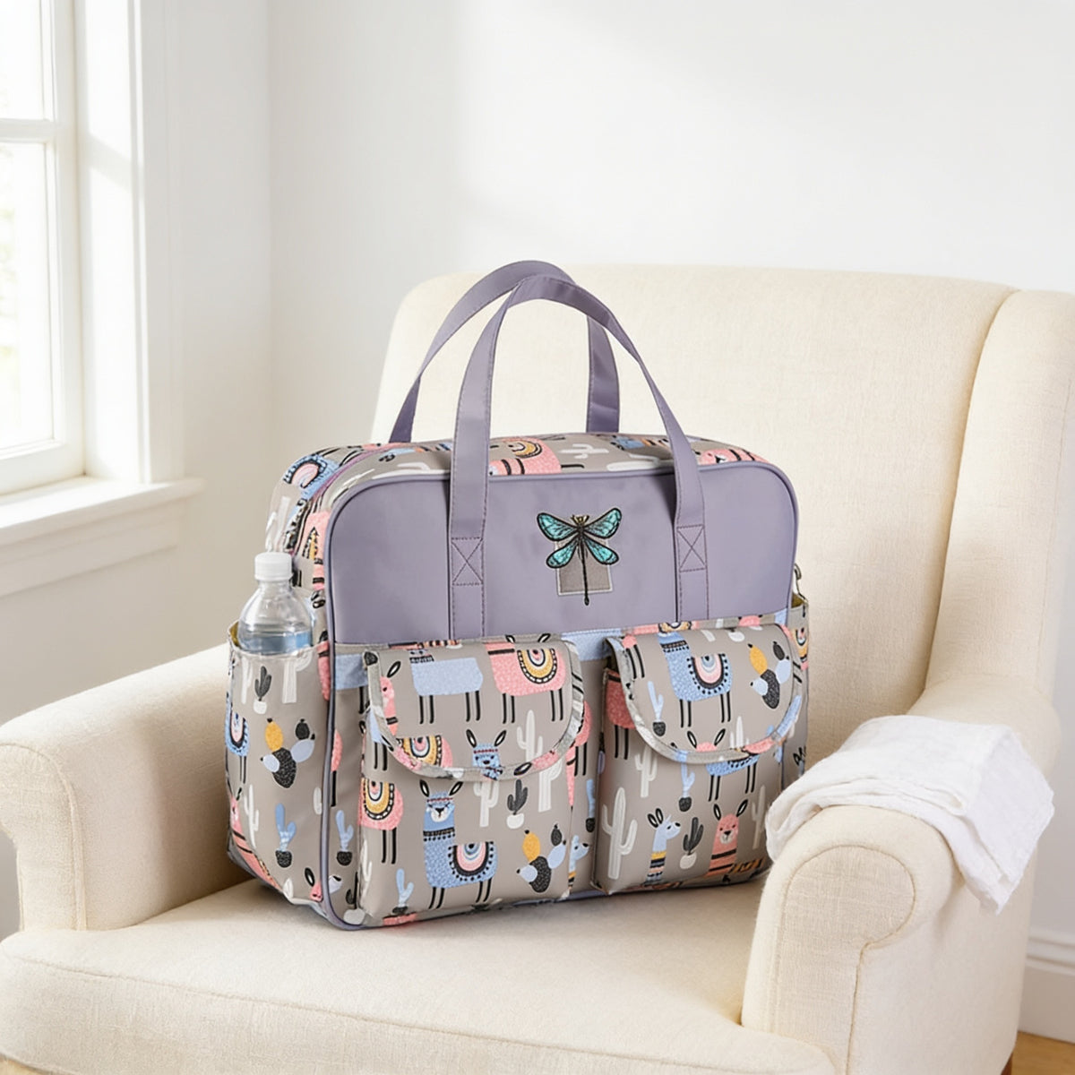 Lumiwee Lark diaper messenger bag, Gray Alpaca option, in a bright room