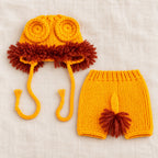 Lion set contents: mane cap and short pants with yarn tail tuft