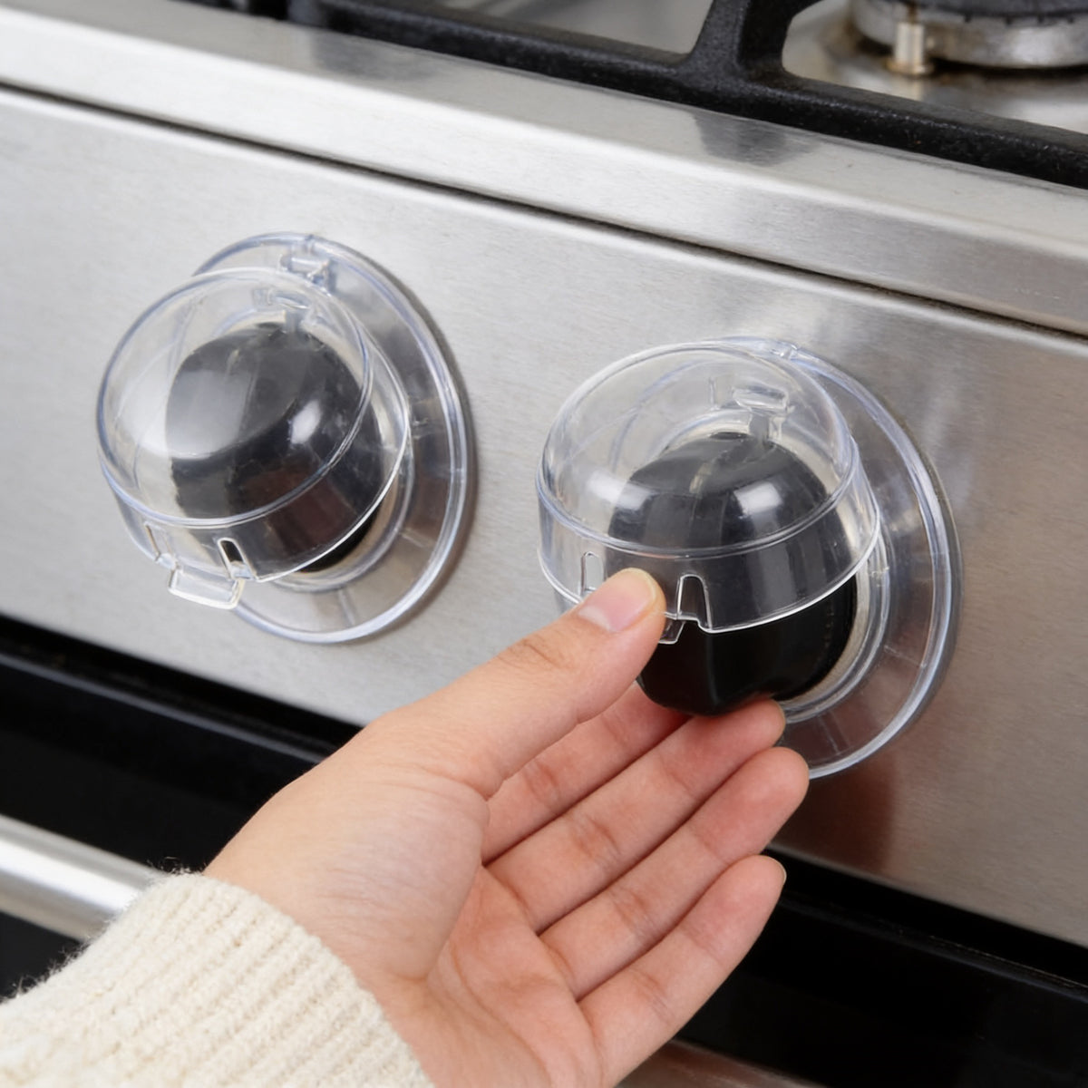 Lumiwee Stove knob covers: lifting the lid to turn the knob